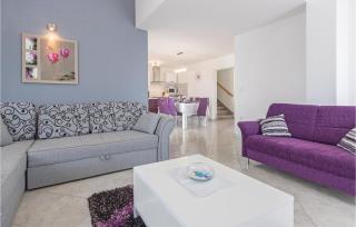 Cozy Home In Pula With Wifi - Muntić - 7