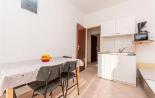 Cozy Apartment In Sveti Filip I Jakov - Sveti Filip i Jakov - 3