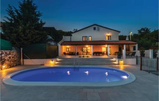 4 Bedroom Amazing Home In Praputnjak - Praputnjak - 5