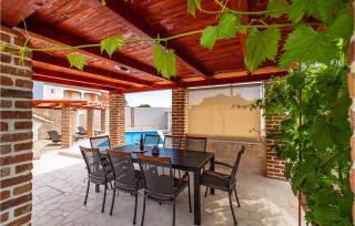 3 Bedroom Gorgeous Home In Pridraga - Pridraga - 8