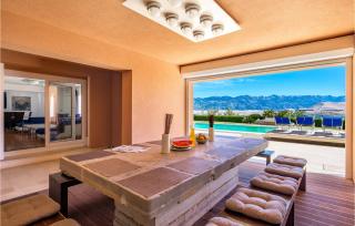 5 Bedroom Awesome Home In Pag - Pag - 4