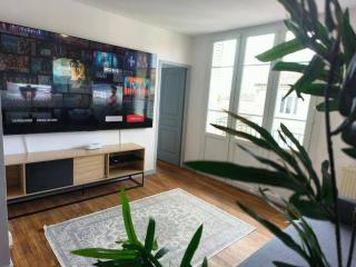 Suite Houmeau 2-Ecran Cinéma - 9