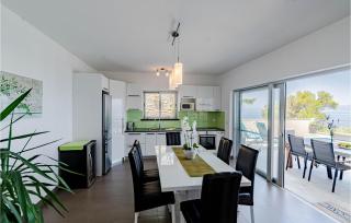 Lovely Home In Prigradica With Jacuzzi - Prigradica - 7