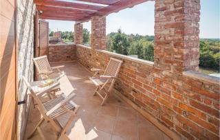 Gorgeous Home In Cabrunici With Wifi - Čabrunići - 6