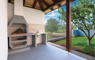 Beautiful Apartment In Sukosan - Donje Raštane - 5