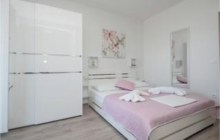 Amazing Apartment In Podaca With Wifi - Podaca - 3