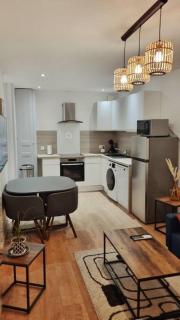 Idéal 4 personnes 2 chambres et 2 salles de bain - Châteauroux - 4