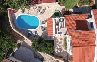 Stunning Home In Vrboska With Kitchen - 8