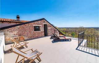 3 Bedroom Cozy Home In Razanac - 9