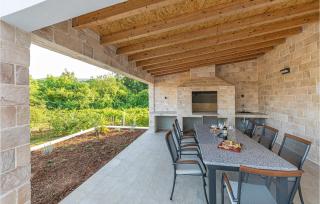 Awesome Home In Krivodol With Wifi - Krivodol - 2