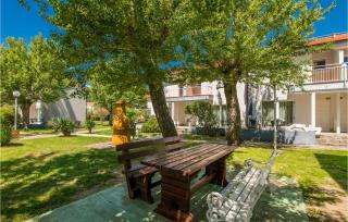 1 Bedroom Stunning Apartment In Baska - 9