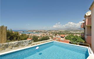 Three-Bedroom Apartment In Podstrana - Podstrana - 4