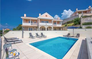 3 Bedroom Nice Apartment In Crikvenica - 9