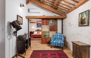 Amazing Home In Foli With Kitchen - Foli - 4