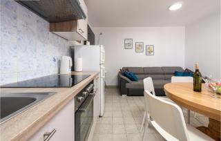 Cozy Apartment In Vir With Kitchen - Vir - 1