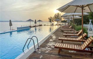 Gorgeous Apartment In Petrcane - Petrcane - 9
