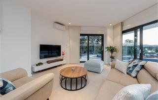 Awesome Home In Biograd Na Moru - Biograd na Moru - 8