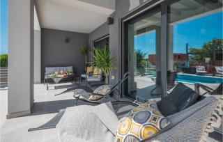 Lovely Home In Medulin - 8
