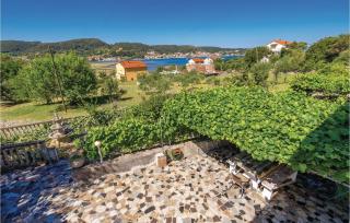 Lovely Home In Supetarska Draga - Supetarska Draga - 5