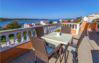 Amazing Apartment In Barbat Na Rabu - Barbat na Rabu - 9