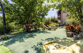 1 Bedroom Stunning Apartment In Lovran - Lovran - 3