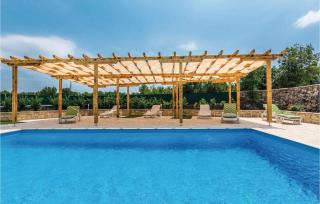 Beautiful Home In Bilisane With Wifi - Pečina - 2