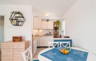 Lovely Home In Maslinica With Wifi - Maslinica - 5