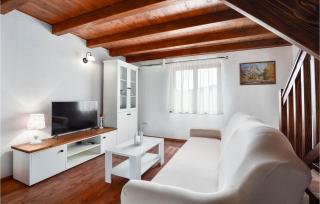 2 Bedroom Beautiful Home In Trilj - Trilj - 7