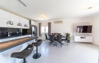 2 Bedroom Amazing Home In Kastel Stari - Kaštela (Castelli) - 3