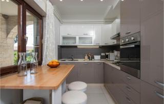 Awesome Home In Krnica - Krnica - 7