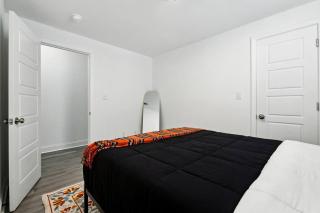 Elegant 5-Bedroom NOLA Getaway - New Orleans - 9