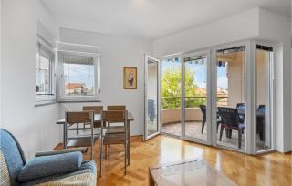 Stunning Apartment In Srima With Wifi - Srima - 7