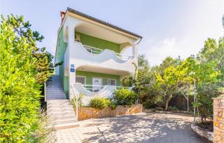 Nice Apartment In Pula With Kitchen - Medulin - 0