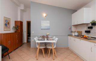 Nice Apartment In Baska Voda With Wi-Fi - Baška Voda - 1