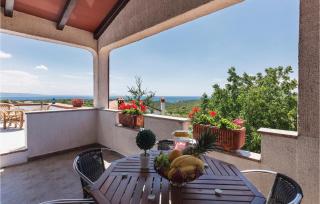 Two-Bedroom Apartment In Peruski - 5
