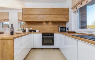 Stunning Home In Segotici - 4