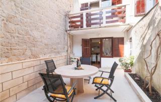 Gorgeous Home In Pucisca With Wifi - Pučišća - 2