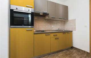 Two-Bedroom Apartment In Vir - Vir - 4