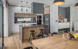 4 Bedroom Beautiful Home In Banjole - Banjole - 5