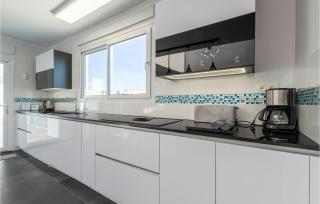 Stunning Home In Las Lagunas De Mijas - 5