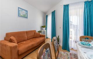 Beautiful Apartment In Crikvenica - Crikvenica - 1