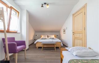 Lovely Home In Kastel With Wifi - Kaštel - 4