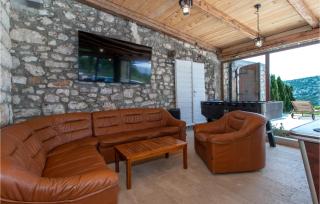 Nice Home In Bribir With Jacuzzi - Bribir - 3
