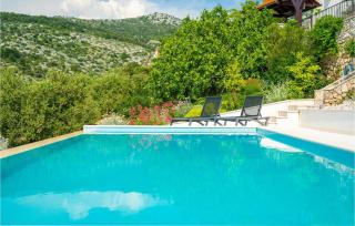 Six-Bedroom Holiday Home In Primosten - Primošten - 2