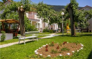 Gorgeous Apartment In Baska With Wifi - Baška - 1