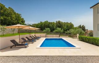 Villa Camellia Trget - 5