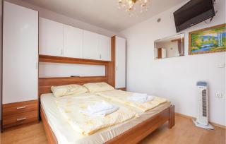 Awesome Apartment In Crikvenica - Crikvenica - 7