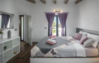 Cozy Home In Rovinj With Jacuzzi - Rovinj - 2