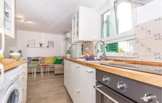 3 Bedroom Stunning Home In Crikvenica - Crikvenica - 6