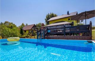 2 Bedroom Beautiful Home In Plaski - 9